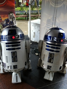 Two R2-D2s